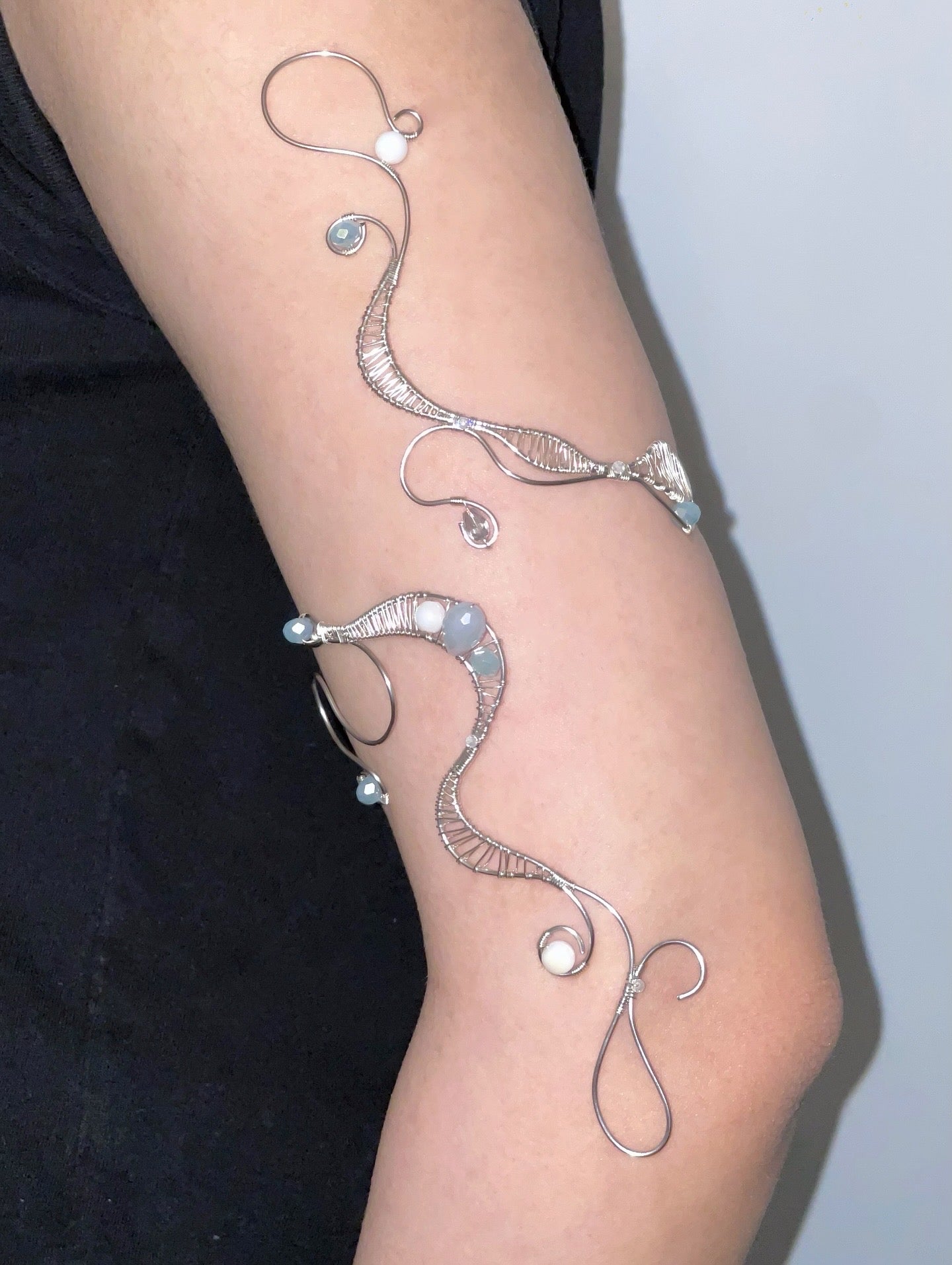ONDINE Arm Cuff