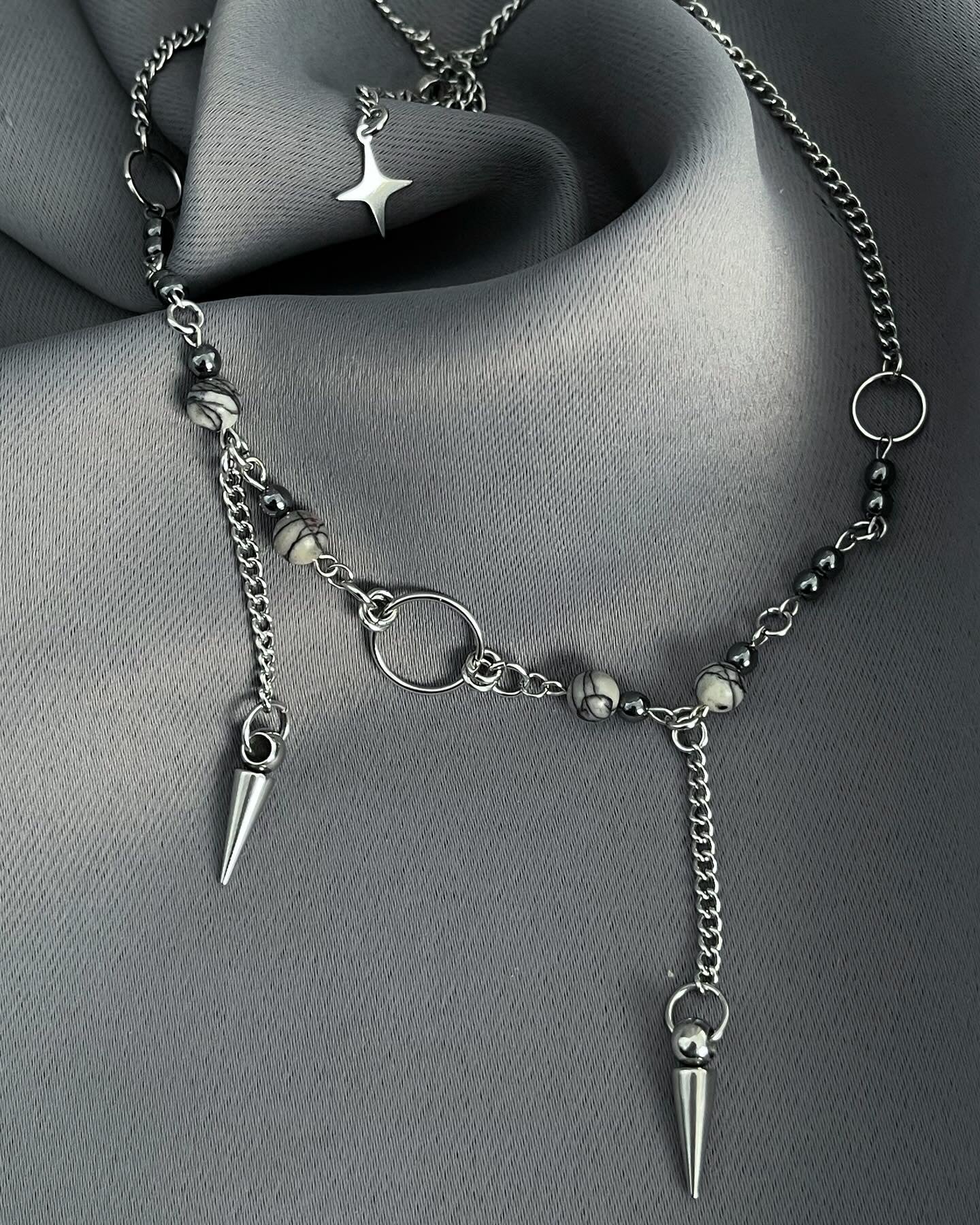 NOIR VENOM Necklace