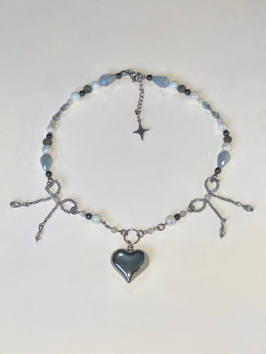 ARCTIC LOVE Choker Necklace