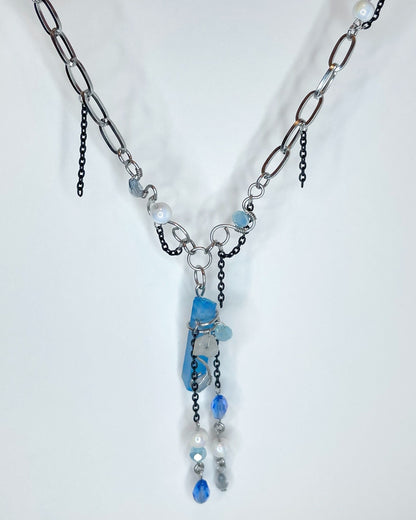 MIDNIGHT BLOOM Necklace