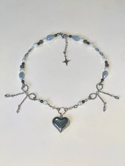 ARCTIC LOVE Choker Necklace