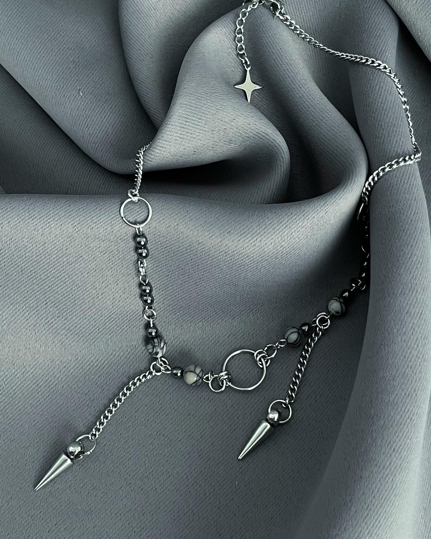 NOIR VENOM Necklace