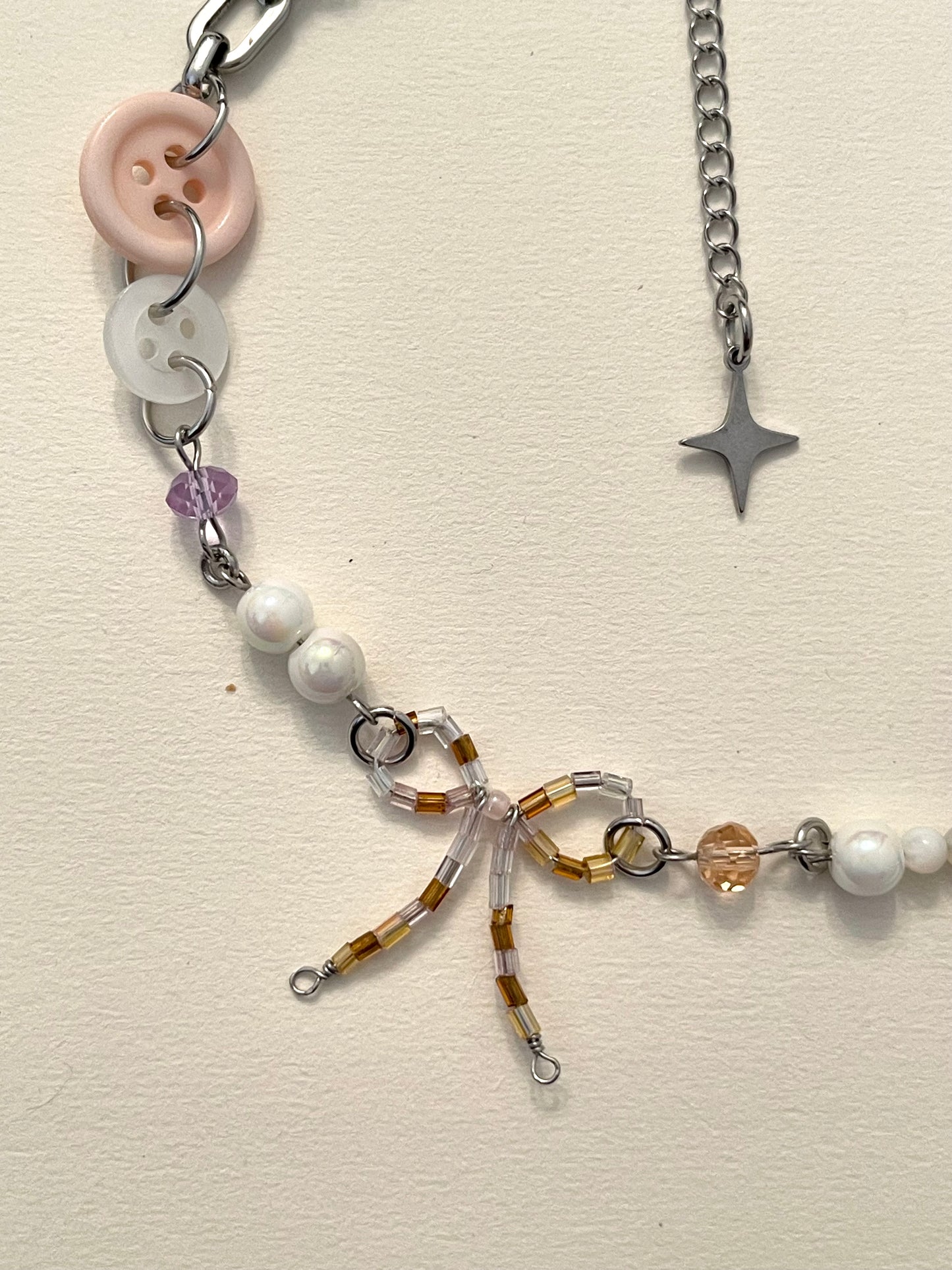 BUTTON Choker Necklace